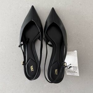 NWT Zara Black Slingback Kitten Heels